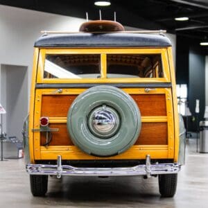 1948 Ford Super Deluxe Station Wagon "Woodie"