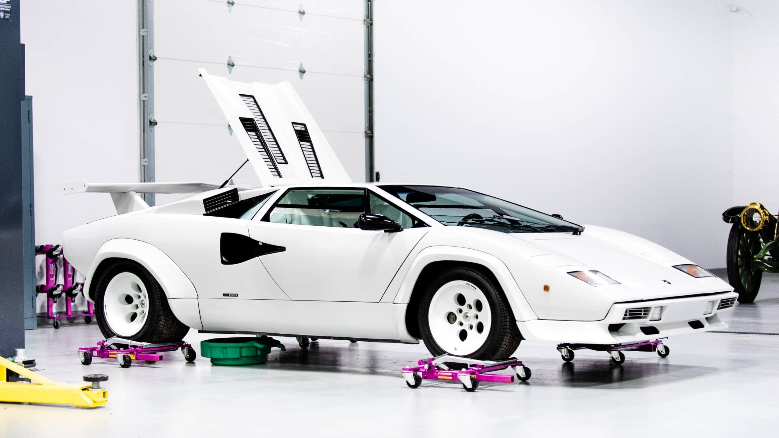 1987 Lamborghini Countach - Midwest Dream Car Collection